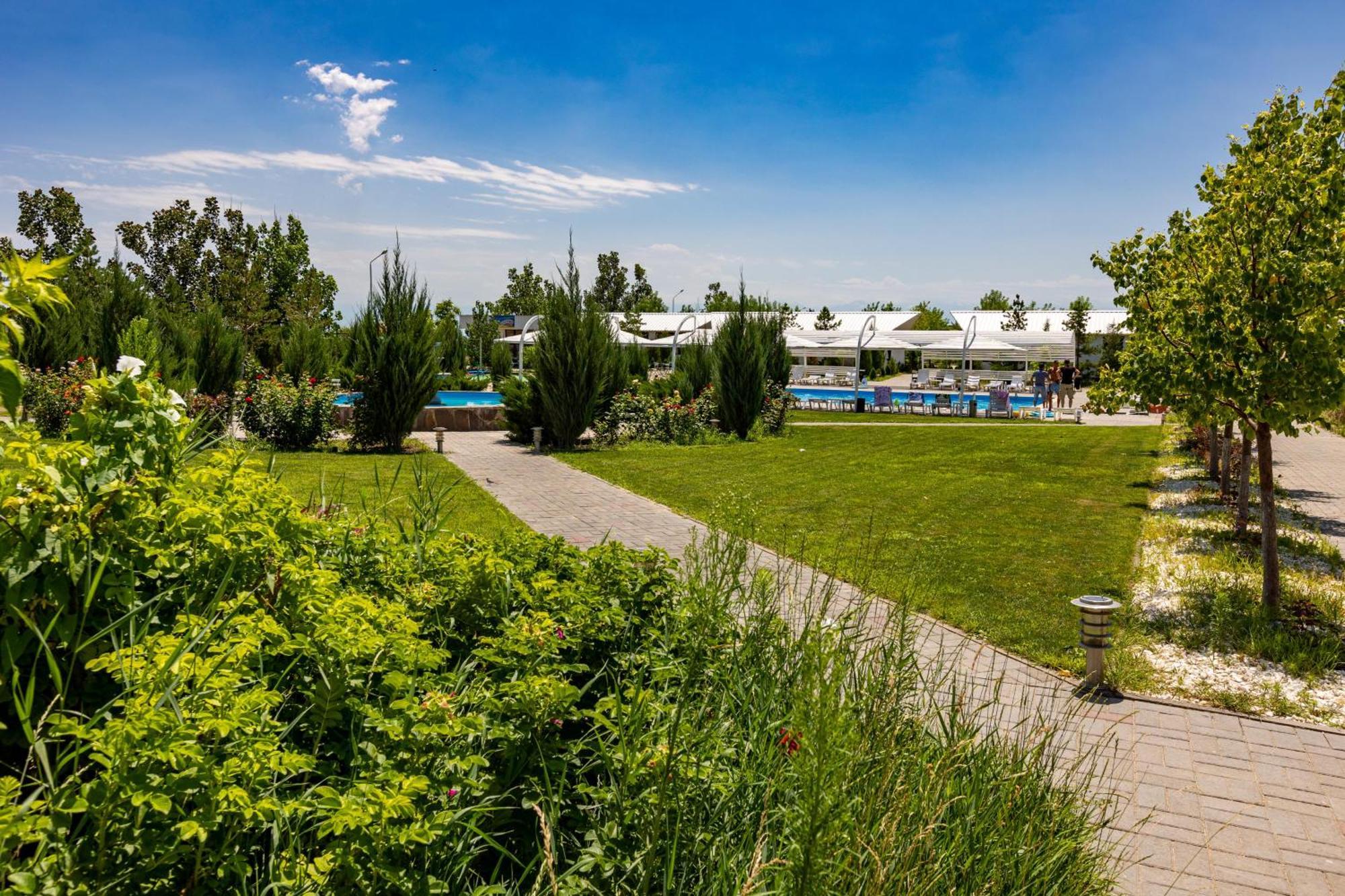 La Dolce Vita Resort Kapchagay Dış mekan fotoğraf